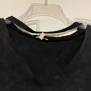 Cutout neck top